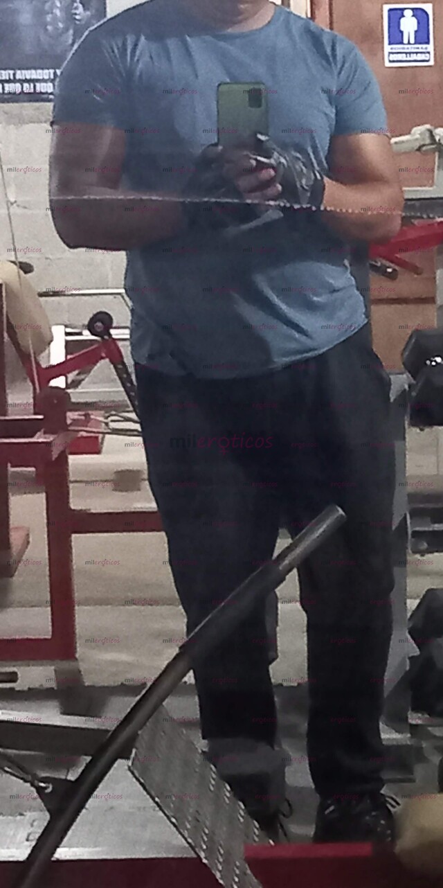 FOTOS DE MASAJISTA PROFESIONAL,ATENTO Y CUMPLIDOR