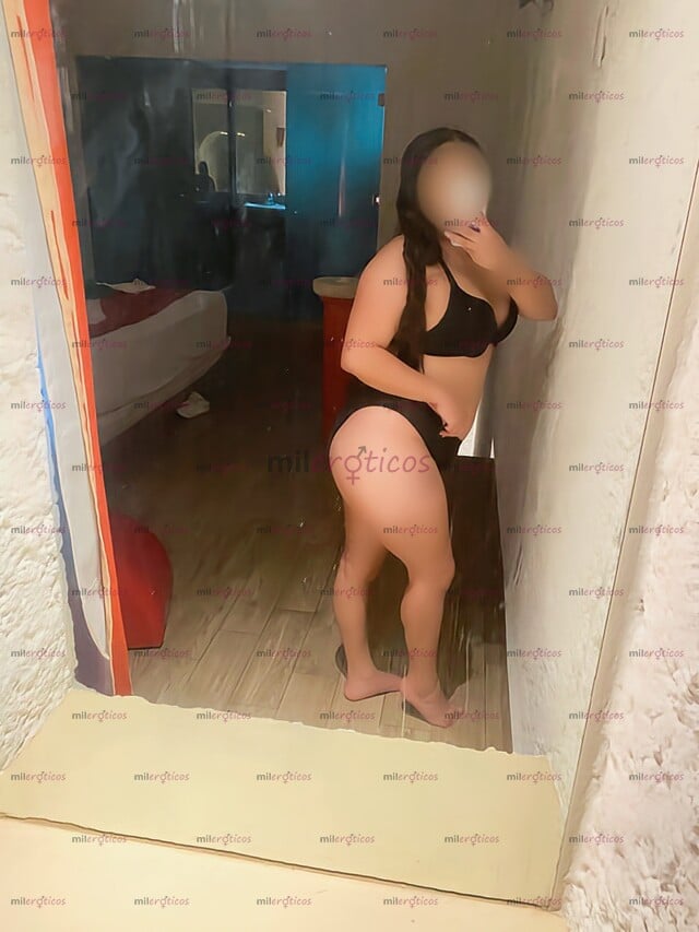 FOTOS DE DESEOSA DE DARTE DE PLACER Y HACERTE VENIR MUCHAS VECES, INICIANDO EN EL MEDIO