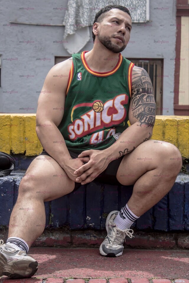 FOTOS DE ACOMPAÑANTE MASCULINO EN EL NORTE DE BOGOTA