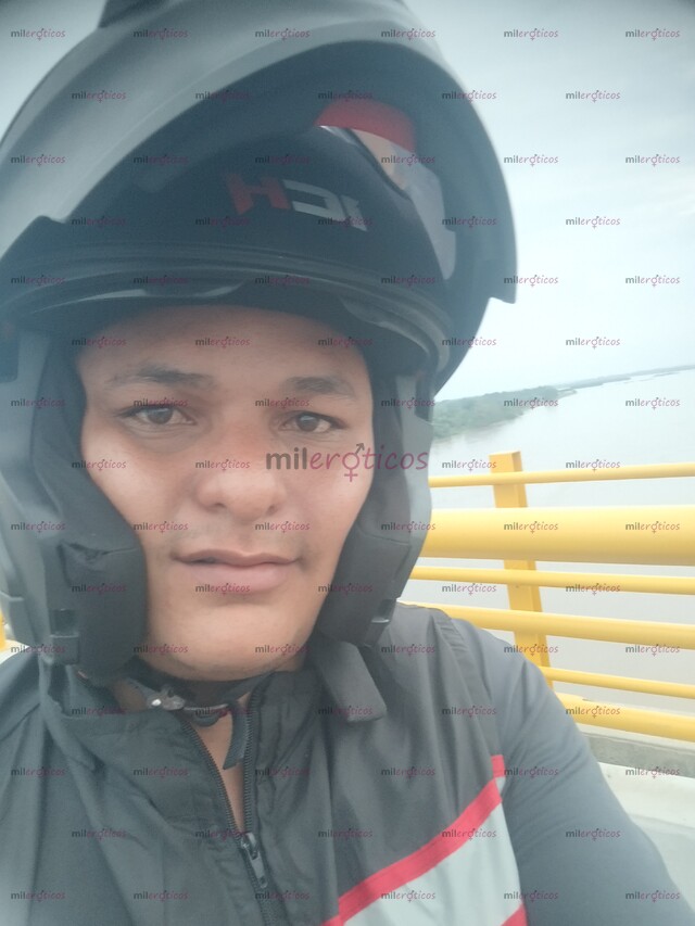 FOTOS DE COLECCIONO SONRISAS, BUENOS RATOS Y CONVERSACIONES QUE TERMINAN EN MADRUGADAS.