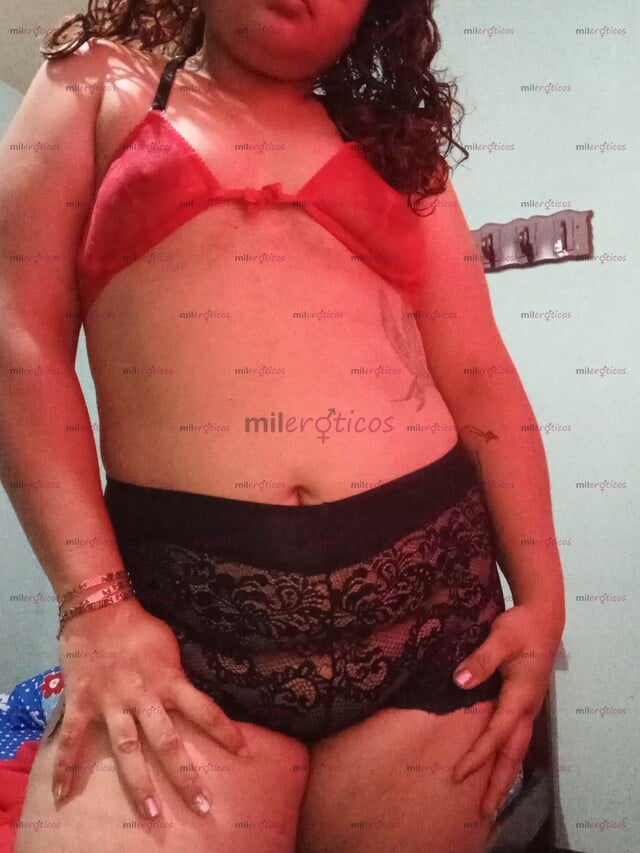 FOTOS DE CHICA SEXI , DISPUESTA A COGERTE COMO ME MANDES PAPI..