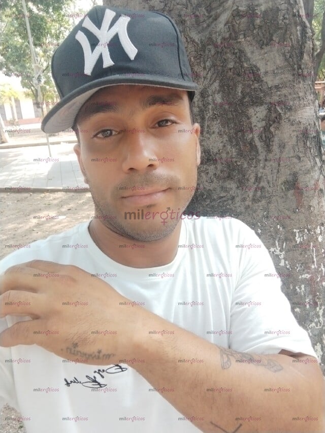 FOTOS DE VERGON MASAJISTA MORBOSO NUEVO EN LA CUIDAD PARA COMPLACERTE