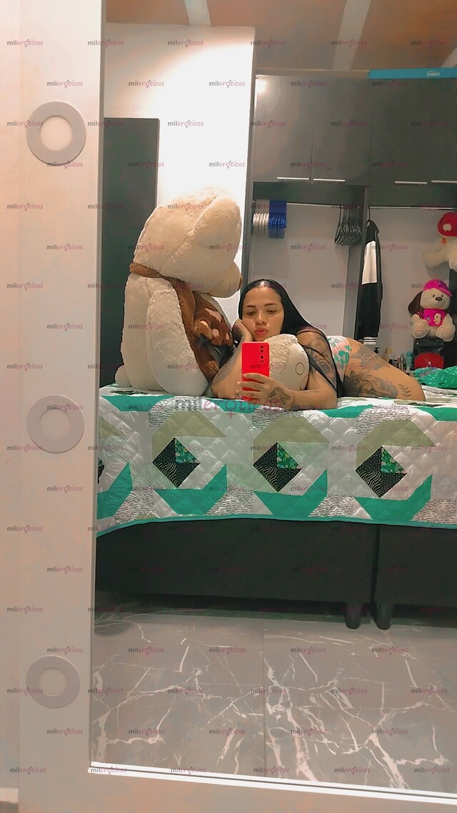 FOTOS DE VEN POR TU PERRITA CON GANAS DE LECHE EN MIS TETAS Y CULO