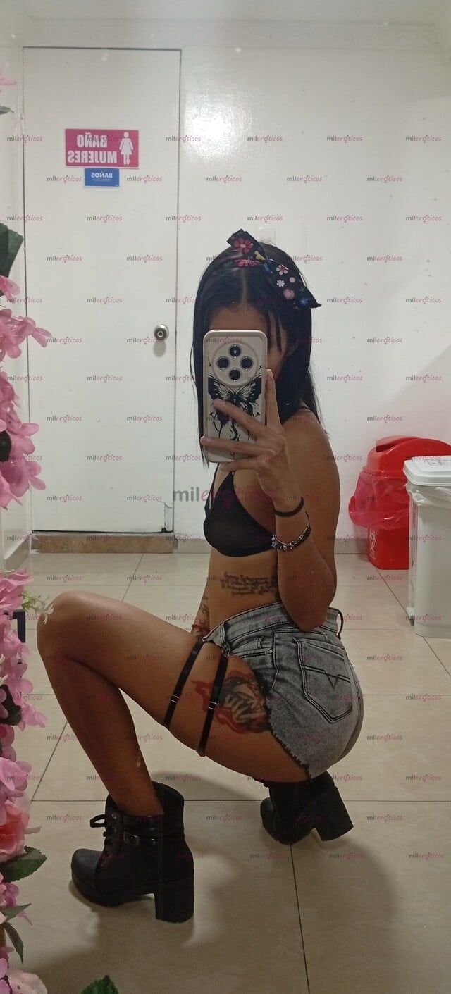 FOTOS DE HOLA MI NOMBRE ES LORENA Y ESTOY AQUÍ PARA CUMPLIR TODAS TUS FANTASÍAS