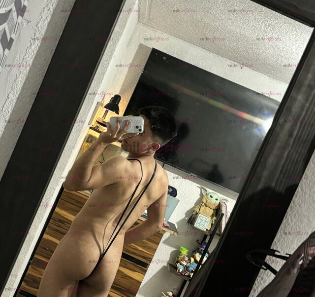 FOTOS DE CHAVITO NALGÓN Y VERGÓN! LISTO PARA CABALGAR