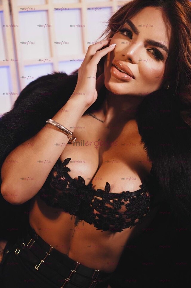 FOTOS DE MIS LABIOS Y MIRADA TE INCITAN AL PECADO MAS ARDIENTE PAISITA MODELO VIP