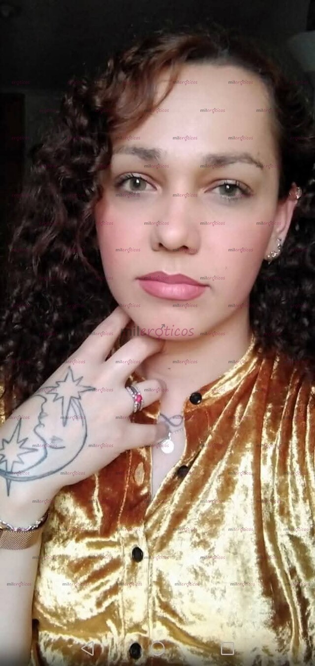 FOTOS DE HERMOSO ROSTRO!!.. JULIETA TRAVESTI!!.. EN ARMENIA!!