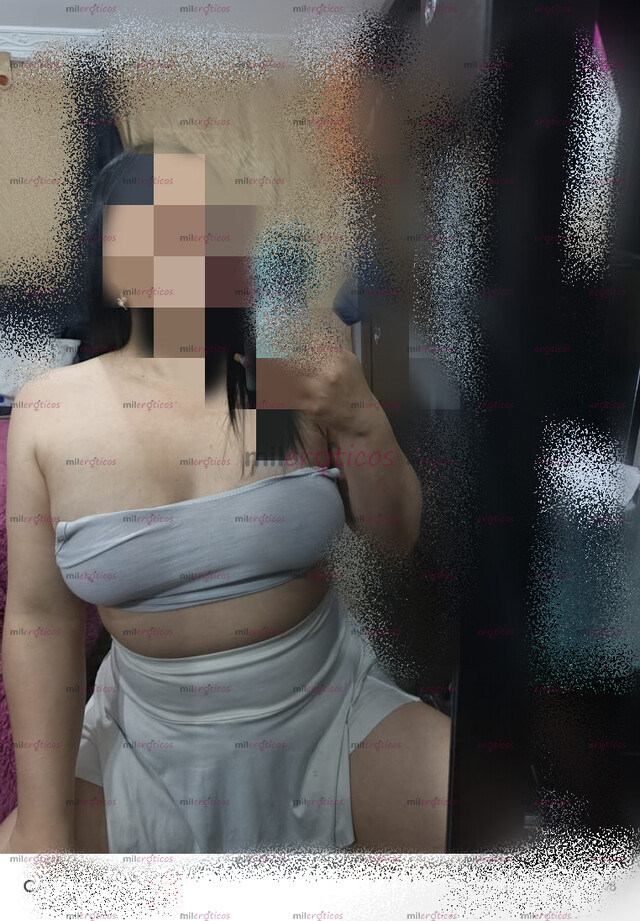 FOTOS DE TIFANNY ARDIENTE CHICA DULCE SUMISA Y APRETADA