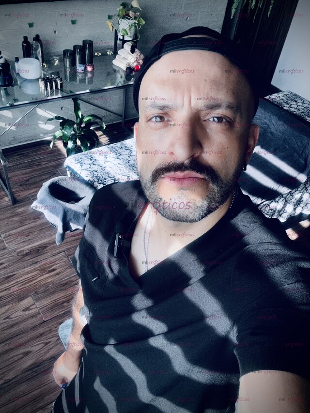 FOTOS DE 31 JULIO MOR..!! MSJ TÁNTRICO ERÓTICO HOMBRE A HOMBRE!!!! DATE EL GUSTO.