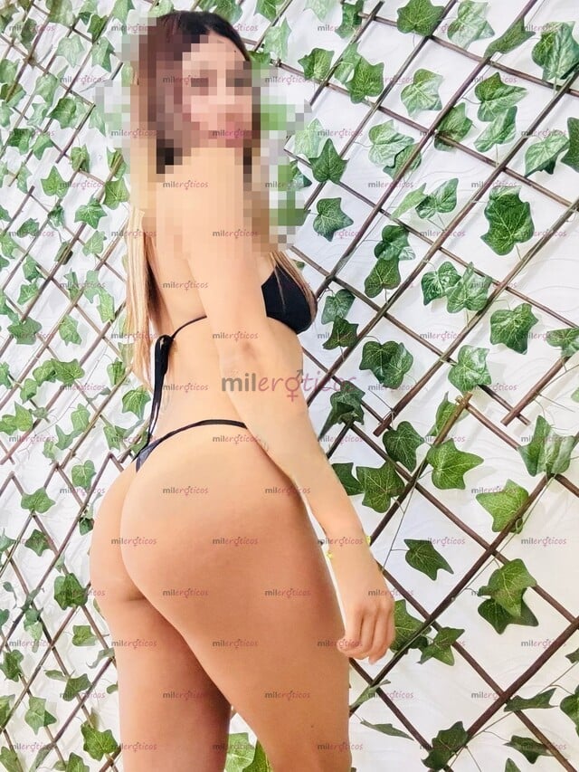 FOTOS DE SOY YESSI :SOY ESTRECHITA FLAQUITA BONITA TENGO 21 AÑITOS PERFIL EJECUTIVO