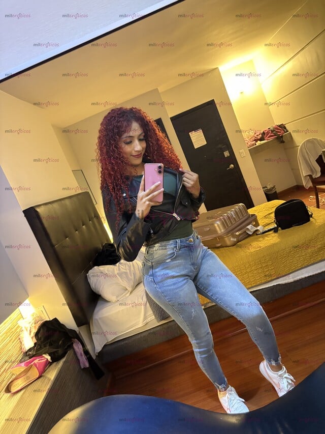 FOTOS DE DE VISITA,EL CULO MAS EXQUISITO QUE PODRAS PROBAR! SOLO PARA HOMBRES EXIGENTES!!