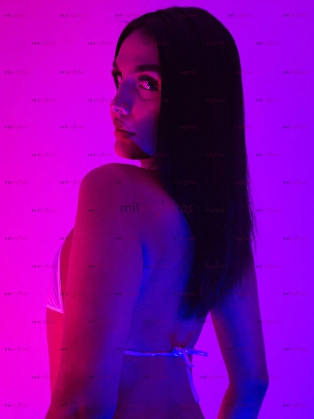 FOTOS DE HERMOSA PAISA RECIEN LLEGADA! LA MAS BELLA DEL PORTAL! DATE EL LUJO DE PROBARME!