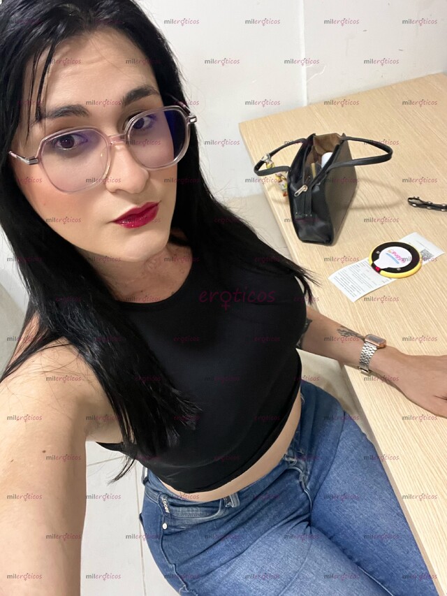 FOTOS DE HERMOSA TRANS CON GRANDES ATRIBUTOS TETAS GRANDES Y CADERAS PRONUNCIADAS