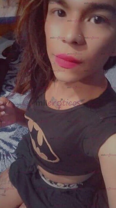 FOTOS DE FLAQUITA CALIENTE CON GANAS DE TU VERGA Y ANSIOSA DE SENTIR TU VERGA