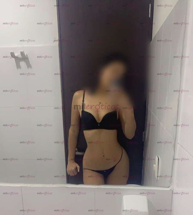 FOTOS DE HOLA MI CORAZÓN MI NOMBRE ES CAMILA SOY UNA FLACA HERMOSA Y RICA