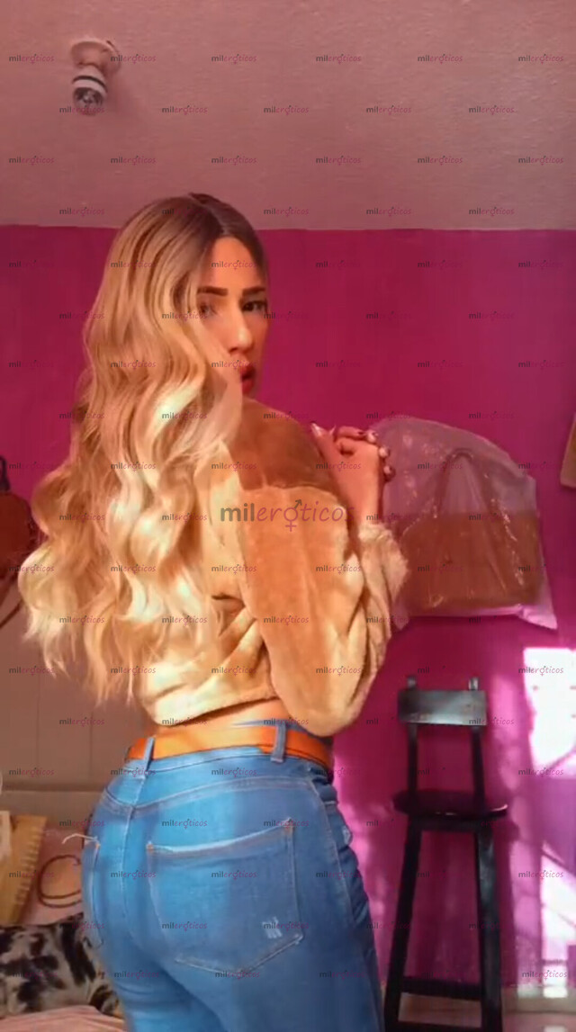 FOTOS DE VERSÁTIL JUGUETONA LECHERA CAMBIO DE ROL PAREJAS TRÍOS