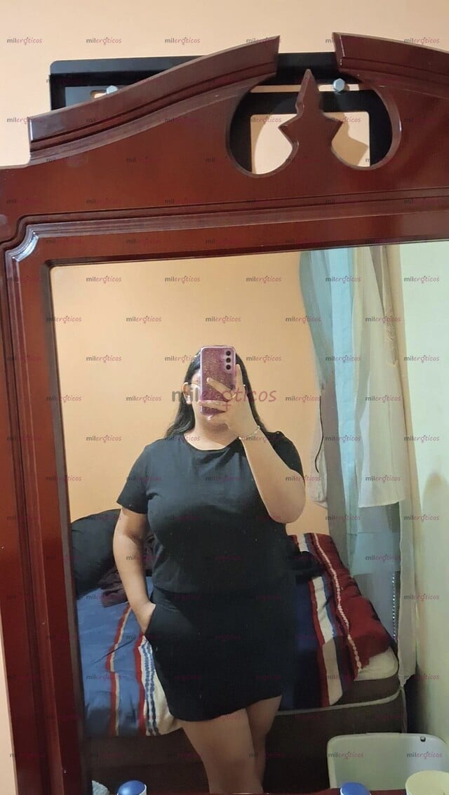 FOTOS DE CHICA CURVY GUAPA LISTA PARA CUMPLIR TUS FANTASÍAS 8342452424