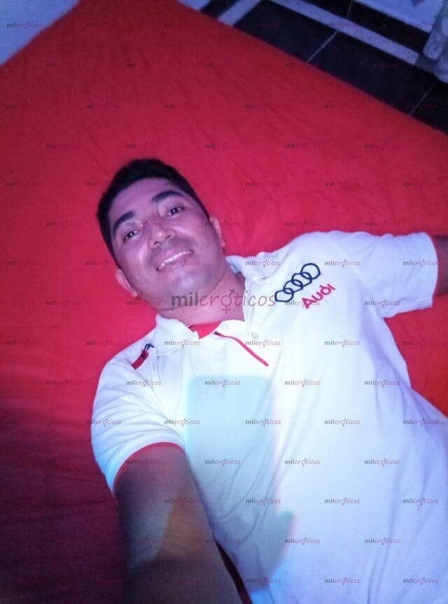 FOTOS DE ATRACTIVO JOVEN PARA COMPLACER DAMAS SOLTERAS CASADAS DIVORCIADA COMPLACERLA EN