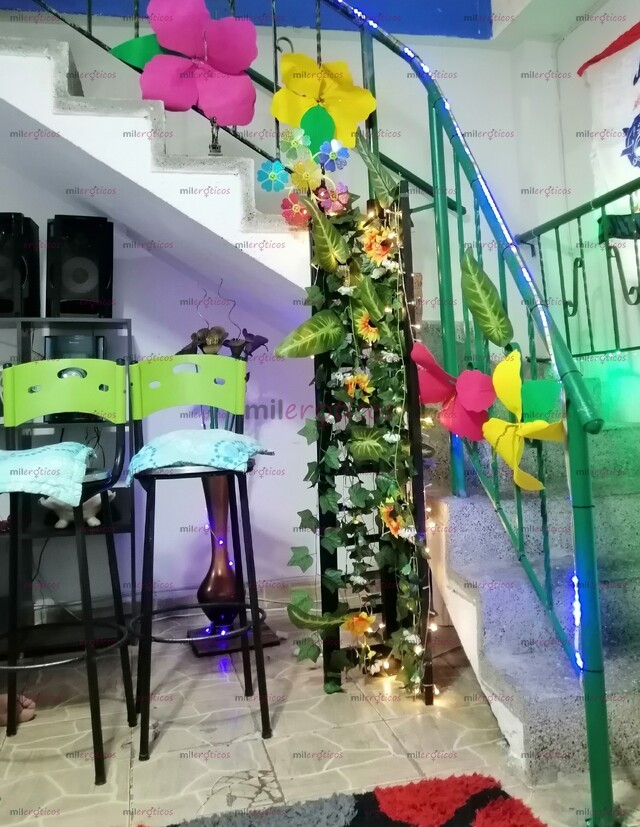 FOTOS DE BUSCO CHICAS ENTRE 18 Y 26 AÑOS, SPA EXCELENTE COMISIÓN 50 500