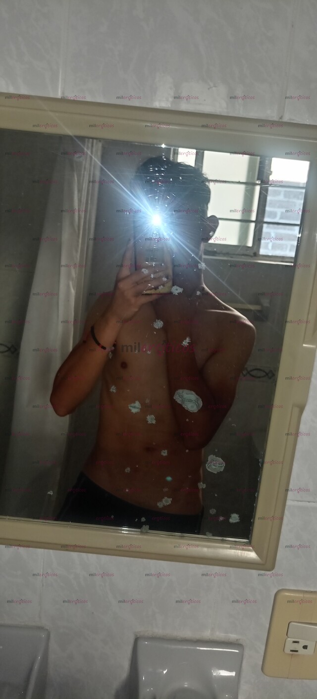 FOTOS DE MAMI ESTOY LISTO PARA COGERTE DURISIMO Y ME SAQUES LA LECHE...