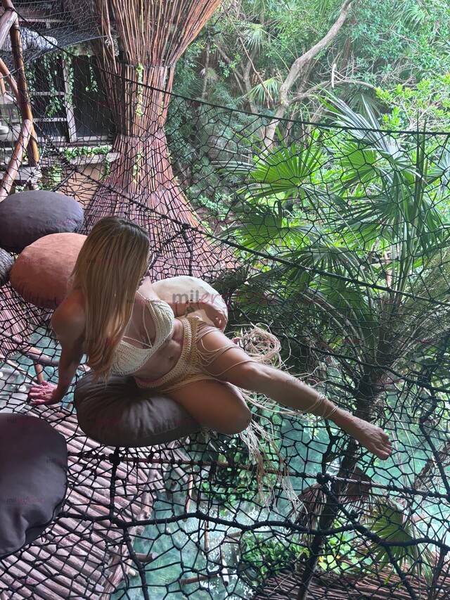 FOTOS DE HOLA CARIÑO SOY BARBARA UNA CHICA RUBIA Y SUMISA