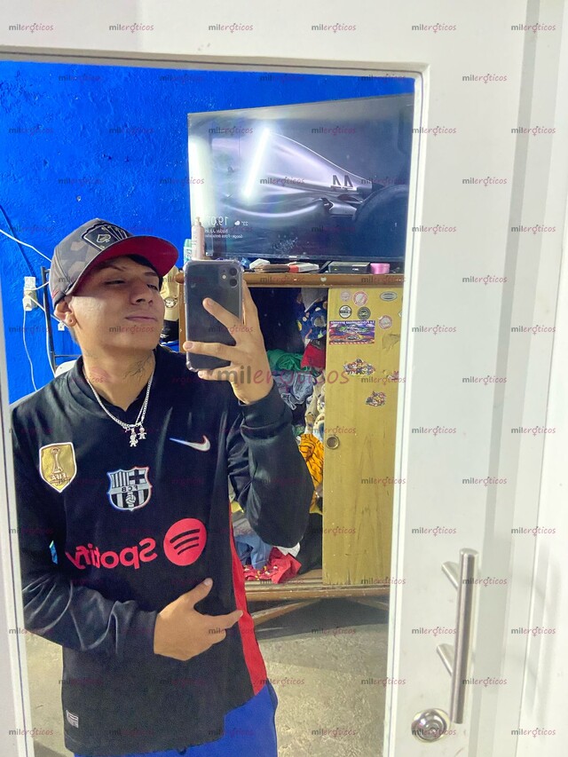FOTOS DE CHICO JOVEN SÚPER SEXOSO, LISTO PARA DETONAR MUY RICO