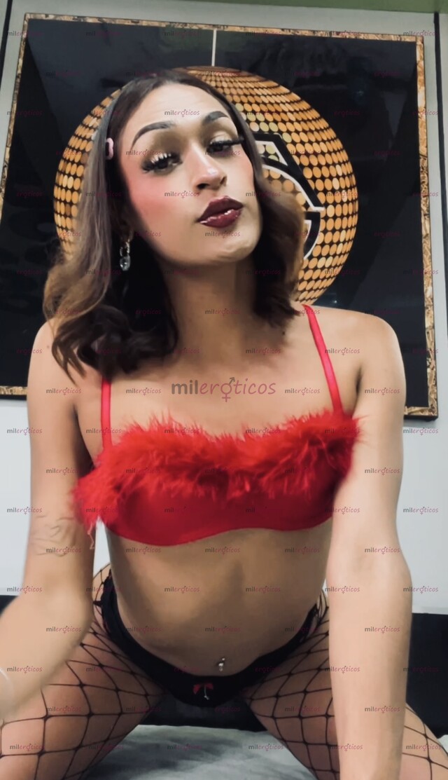 FOTOS DE RICA NENA FLAQUITA , SUMISA Y DOTADA CON LUGAR