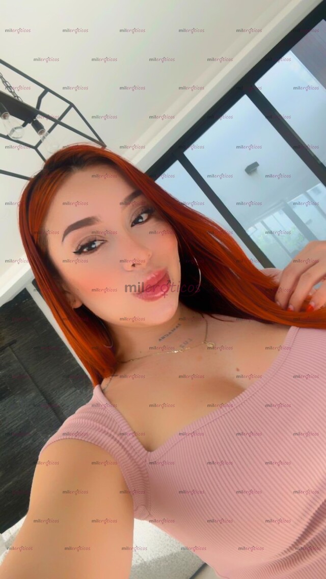 FOTOS DE VALERIA COLOMBIANA UNA CHICA RELAJADA Y DIVERTIDA LLAMAME