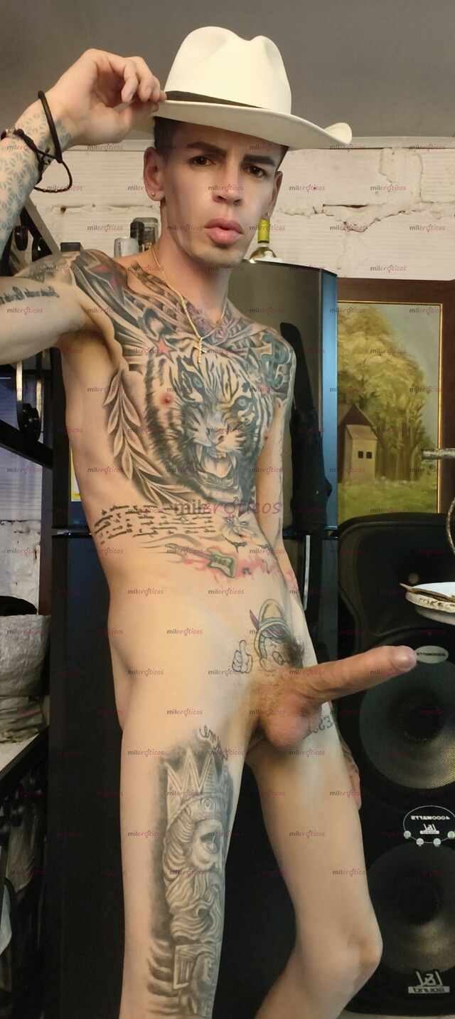 FOTOS DE FLACO ACTIVO TATUADO MUY MORBOSO DISPONIBLE
