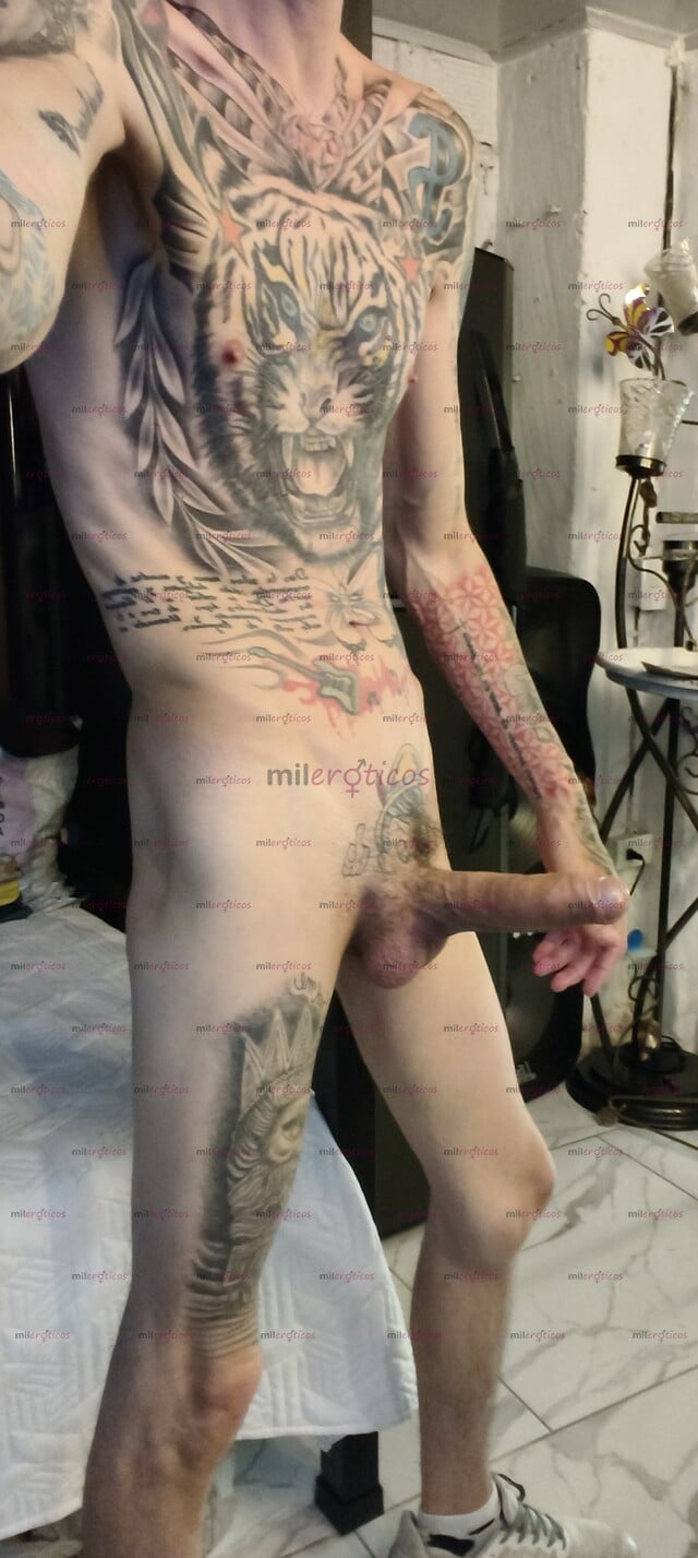 FOTOS DE FLACO ACTIVO TATUADO MUY MORBOSO DISPONIBLE