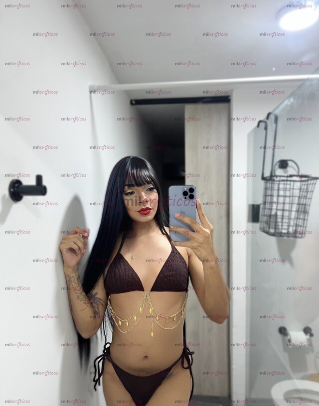 FOTOS DE HOLA SOY KAROL,NIÑA CALIENTE Y ARRECHA DE 22 AÑOS