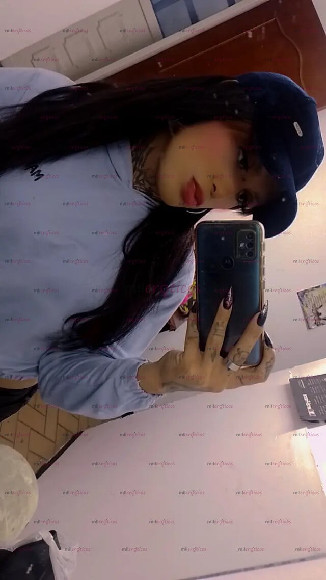 FOTOS DE TATUADA JOVEN BLANCA MASAJISTA CON GANAS DE COMPLACERTE CON UNA MASAJE ERÓTICO