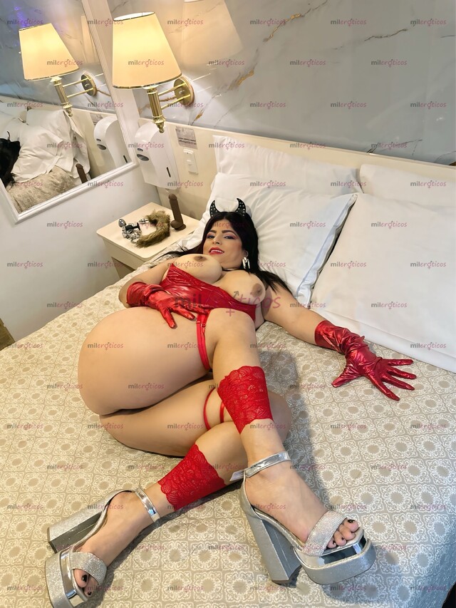 FOTOS DE HOLA SALUDOS. INIGUALABLE SÚPER PUTA AQUÍ ESTA TU PUTA QUE SIEMPRE HAZ SOÑADO