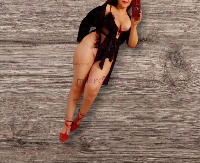 FOTOS DE MILF, SEXY, SENSUAL, EROTIKA, COMPLACIENTE, AMABLE Y CARIÑOSA