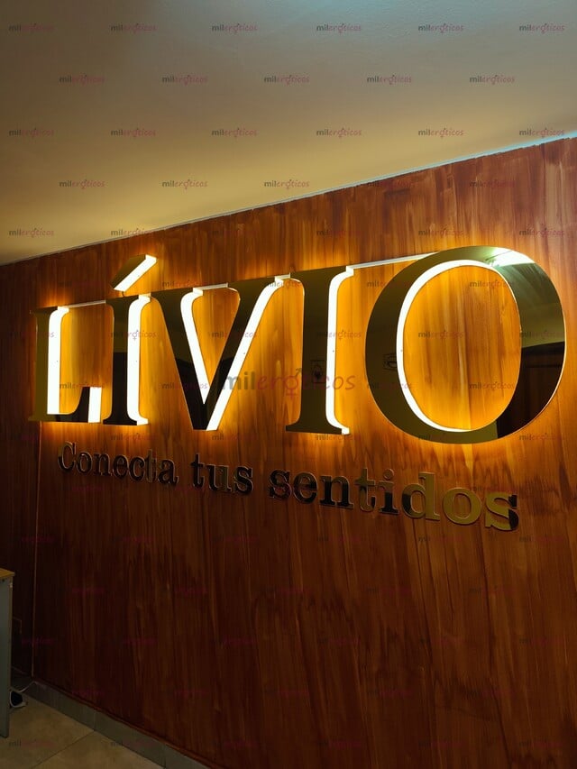 FOTOS DE LIVIO MASAJES NO SEXO CC AV CHILE 4 TERAPEUTAS