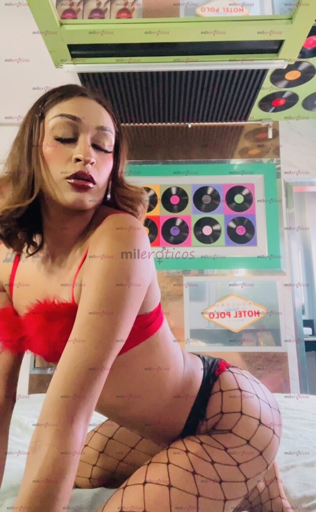 FOTOS DE NENA DOTADA Y SÚPER COMOLACIENTE DE PASO EN TU CD