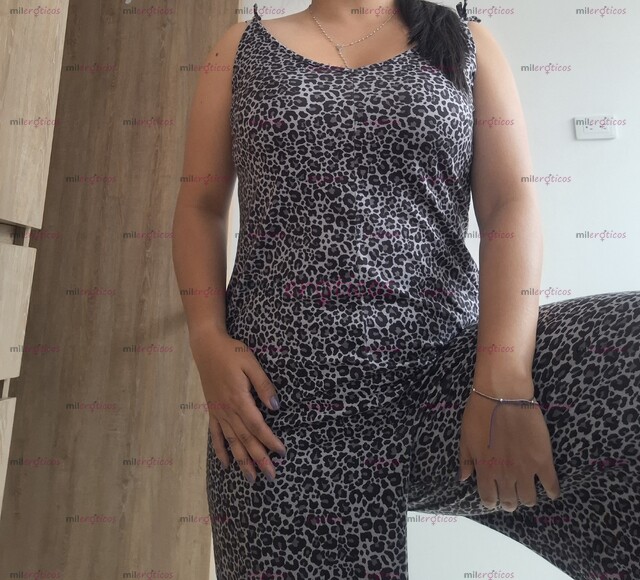 FOTOS DE AYUDA CON VEHÍCULO A CAMBIO DE ACUERDO INTIMO MENSUAL