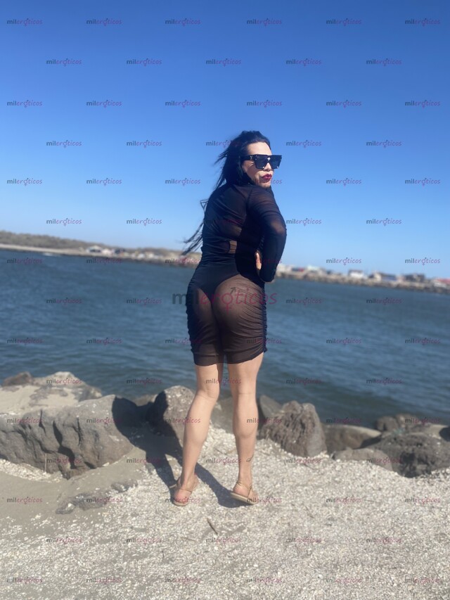 FOTOS DE DOMINADORA DE SEXO AQUÍ EN TU VANESSITA
