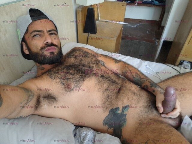 FOTOS DE MACHO PELUDO , LOBO , GUAPO, BARBÓN, INTER