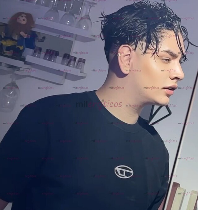 FOTOS DE NIÑO VIP SERIO MUY CALIENTE Y DISPUESTO A TODO TU MORBO