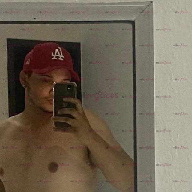 FOTOS DE JOVEN GUERITO GUAPO Y DOTADO DISPONIBLE SOLO SOLVENTES INTERESADOS