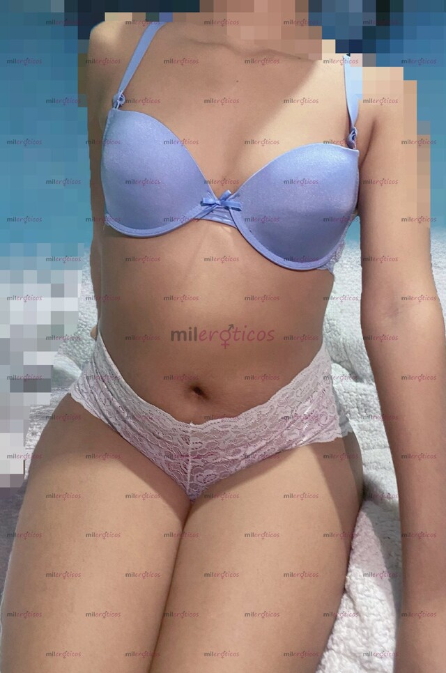 FOTOS DE MELISSA 18 AÑOS , HERMOSA FLAQUITA DE CUERPO