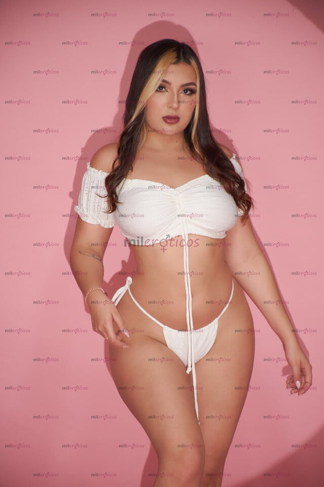 FOTOS DE RUBIA HERMOSA DISPUESTA A COMPLACERTE Y SATISFACER TUS DESEOS Y FETICHES