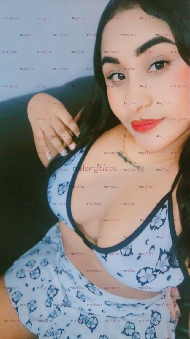 FOTOS DE HERMOSA MORENITA DE 21 AÑOS CON CULO GRANDE