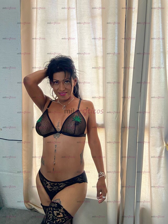 FOTOS DE MORENA DE FUEGO BATEME DE LECHE TODO ESTE LINDO CUERPO
