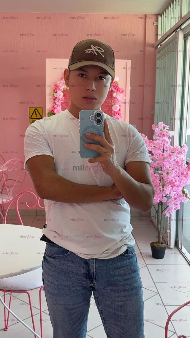 FOTOS DE CHICO LINDO, INTER DE 22 AÑOS LISTO PARA COMPLACERTE