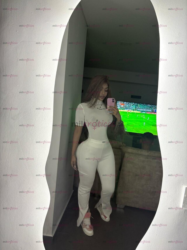 FOTOS DE KIM HERMOSA MORENA DE CULO NATURAL Y SEXY