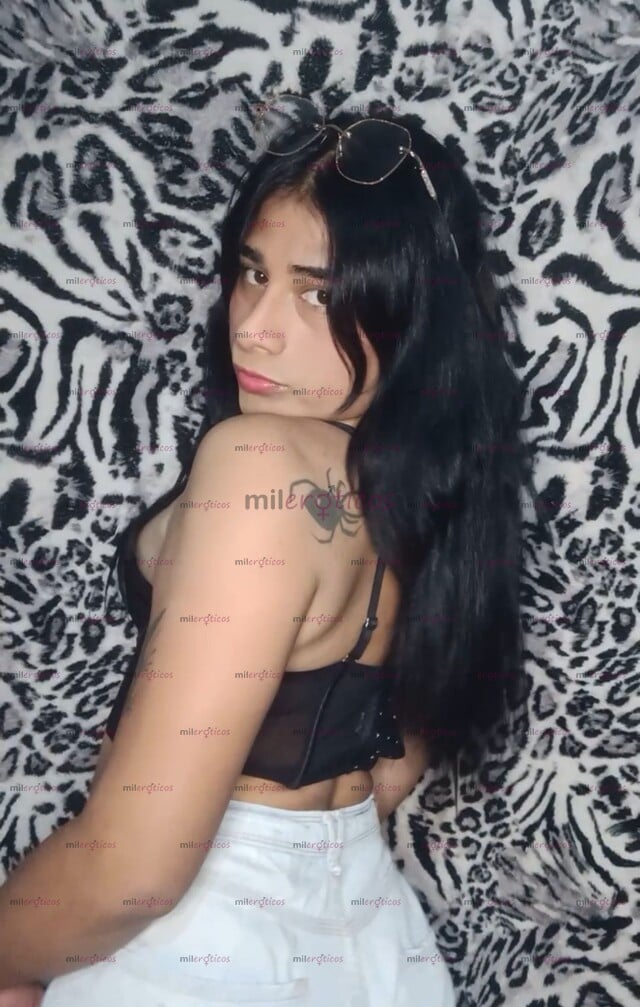FOTOS DE PUTITA COQUETA, NINFOMA LISTA PARA MAMAR VERGA TODO EL DÍA