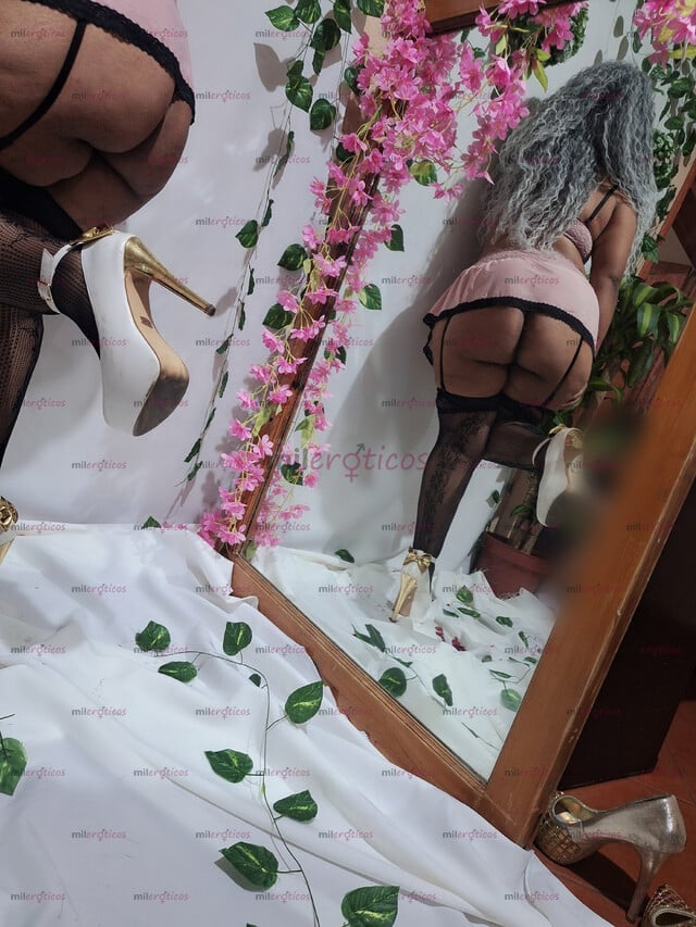 FOTOS DE CULONA SABROSA Y DELICIOSA TE GUSTARA ESTAR CONMIGO MI AMOR COGEME