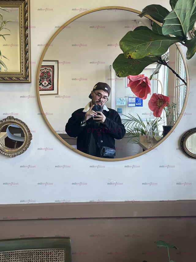 FOTOS DE CHICO NUEVO EN LA CIUDAD CON GANAS DE CONOCER HOMBRES MADUROS INTERESANTES